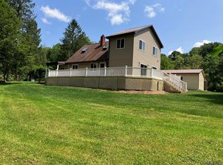 891 Shaffer Run Rd, Fairhope, PA 15538