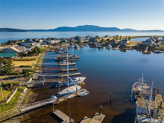 5th image of 4045 Saltspring Dr