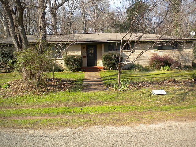 1st image of 511 Indian Creek Dr