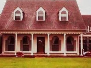 1609 Edgewood Dr, Okmulgee, OK 74447