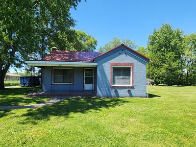 1014 N Sterling Ave, Veedersburg, IN, 47987