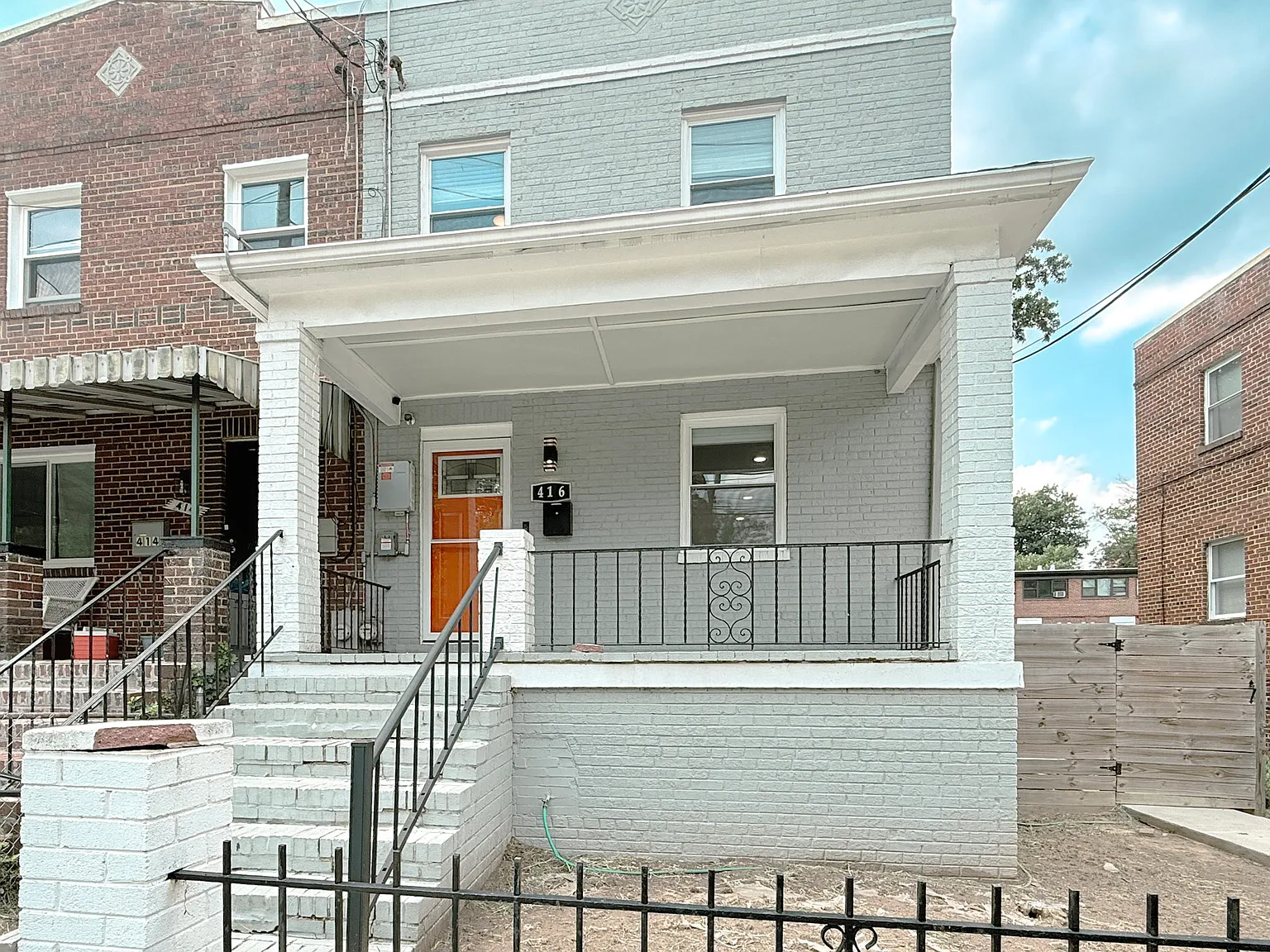Division Ave NE, Washington — Photo 1