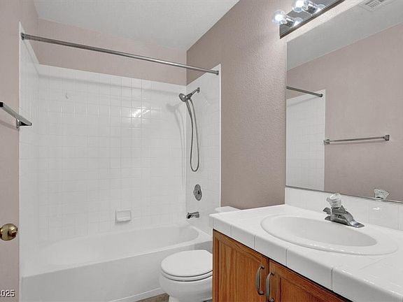 5th image of 118 Westin Ln