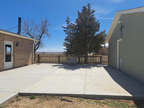 22 Idonna Dr, Wheatland, WY 82201