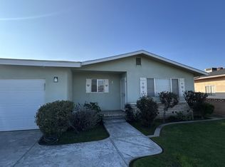 693 S Laspina St, Tulare, CA 93274