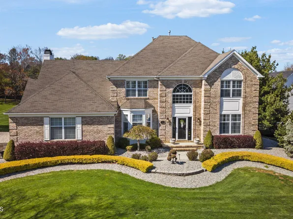 51 Canterbury Drive, Freehold, NJ 07728