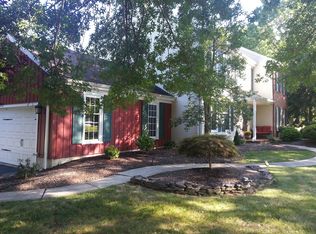 1035 Armstrong Ct, Chesterbrook, PA 19087