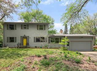 118 Nautilus Dr, Madison, WI 53705