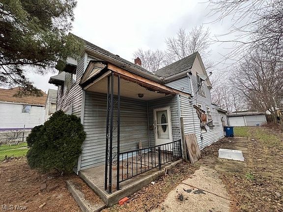 4th image of 4245 E 71st St