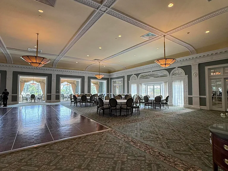 700 Ocean Ave #127 — Photo 32