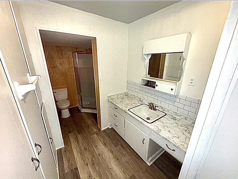 W 5th St — Photo 6