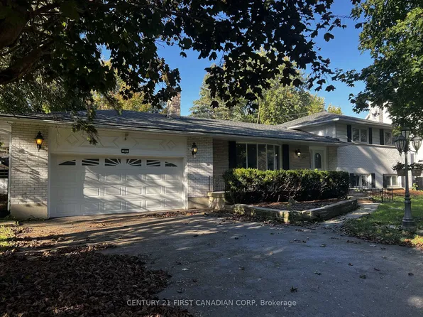 28 Redford Rd, London, ON N5X 3V5