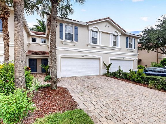 3rd image of 4406 Windmill Palm Way