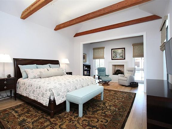 5th image of 3316 Caruth Blvd