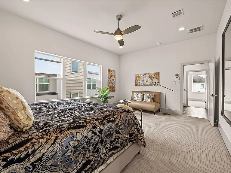 1604 Ovid St #B — Photo 33