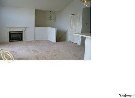 2nd image of 18201 Chesapeake Cir