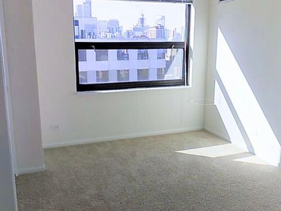 4th image of 1201 N Dearborn St #Z8jgg5vnx