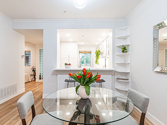 Dinning room opens to the gorgeous kitchen.
