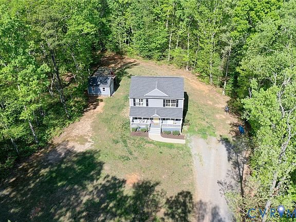 4th image of 4957 Hill Rd