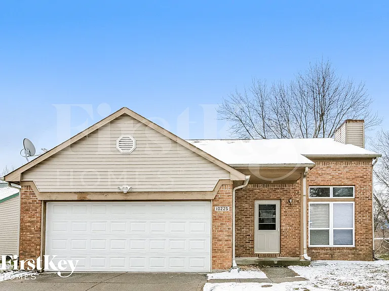 10225 Park Stream Dr — Photo 1