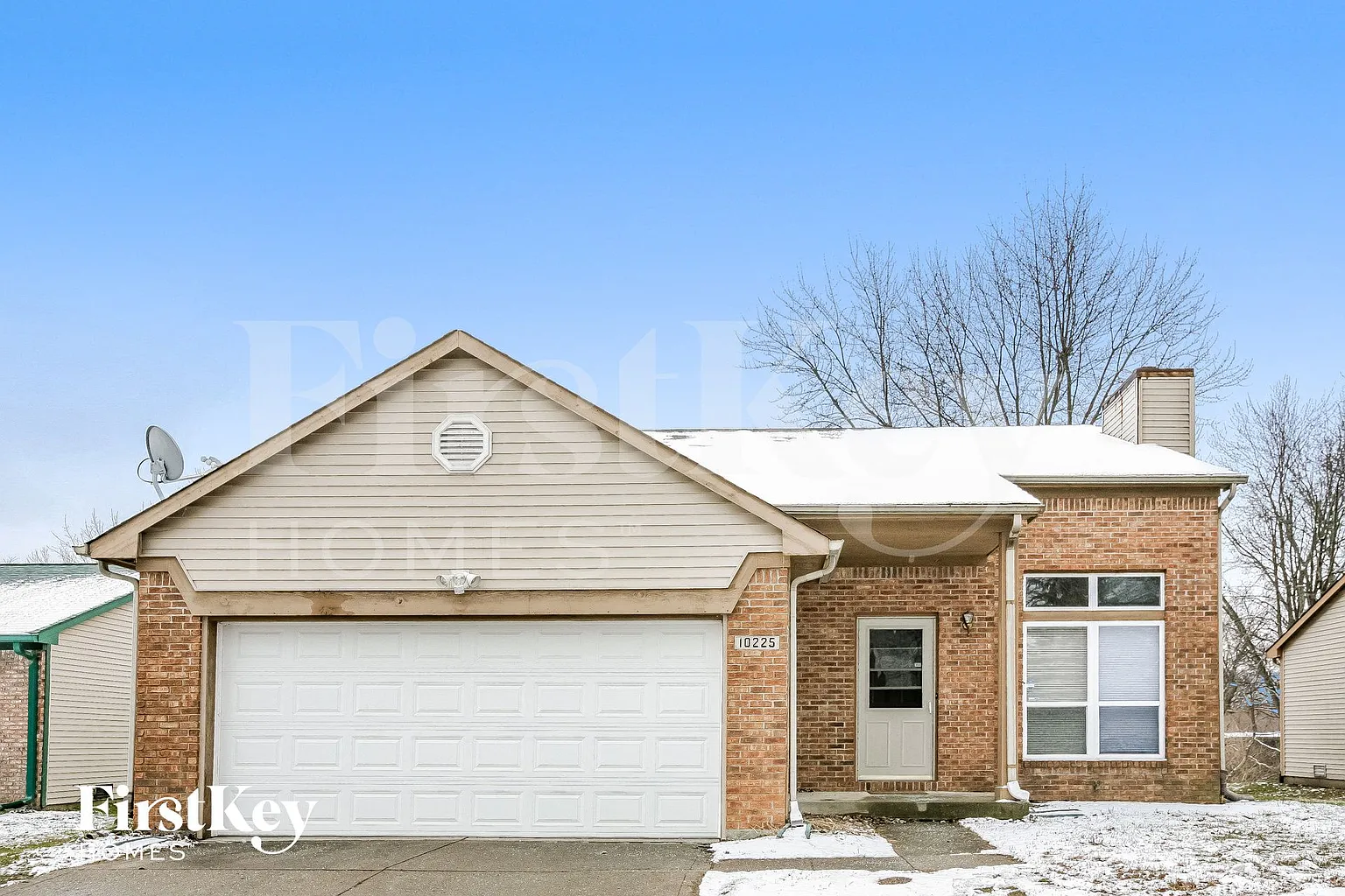 10225 Park Stream Dr photo 1
