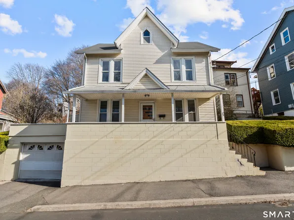 48 Anderson St, Naugatuck, CT 06770