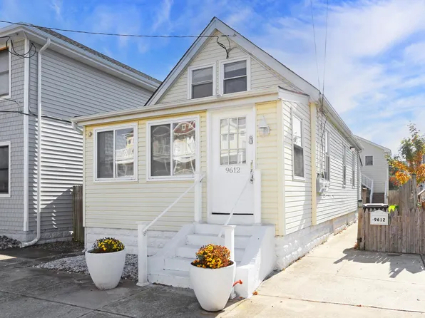 9612 Monmouth Ave, Margate, NJ 08402