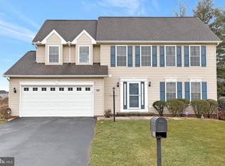 1383 Prestons Ln, Greencastle, PA 17225