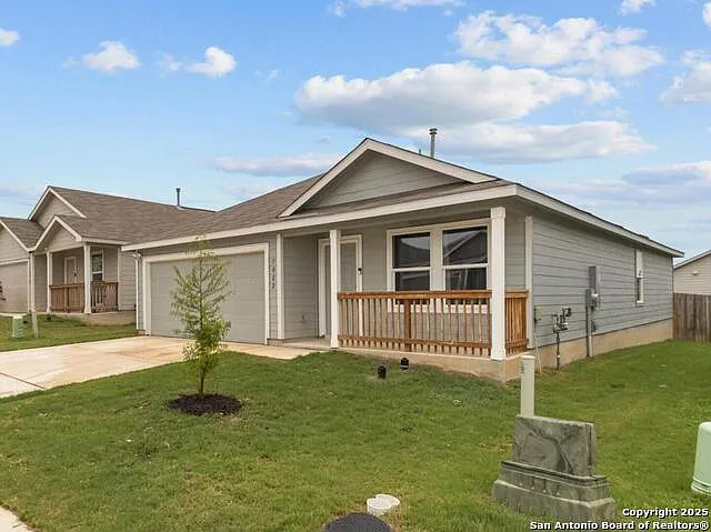 7022 Serf Pl — Photo 2
