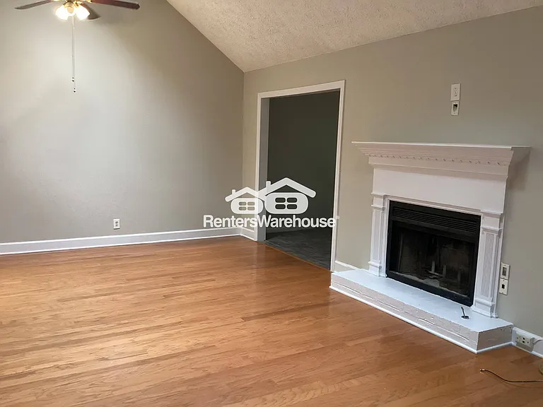 7908 Briar Villa Pl — Photo 5