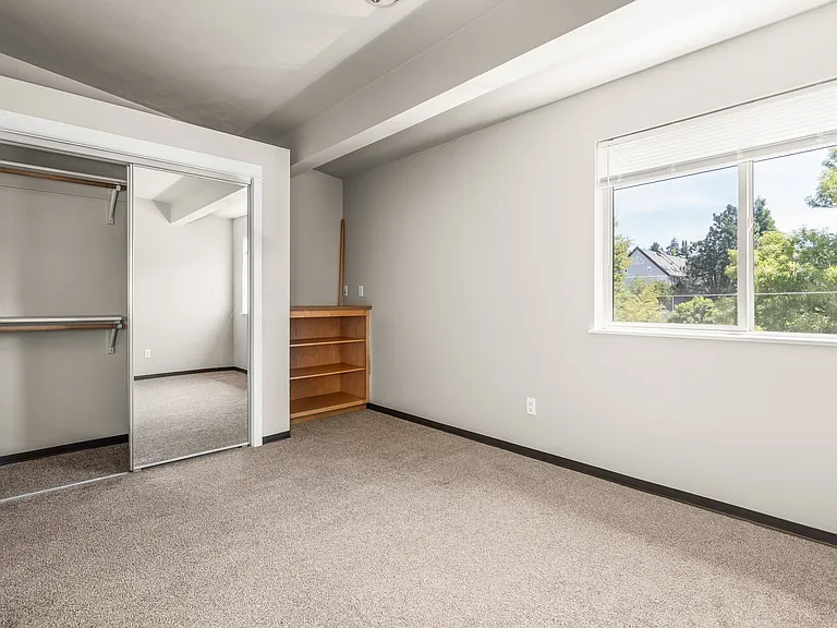 2 bedroom - Bedroom space