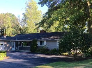 8828 Evergreen Dr, Mentor, OH 44060