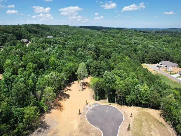 56 Northside Dr, Cleveland, TN 37312
