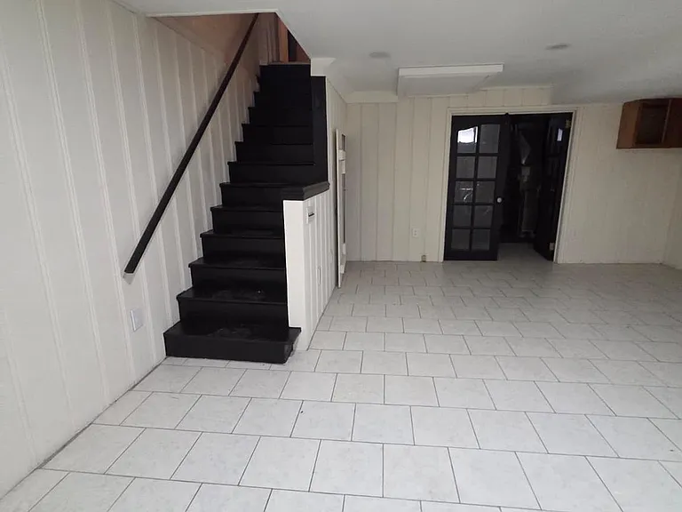 1930 Frames Rd — Photo 17