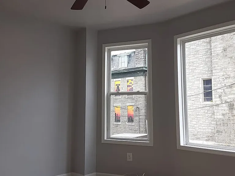 68 W Rockland St #2 — Photo 2