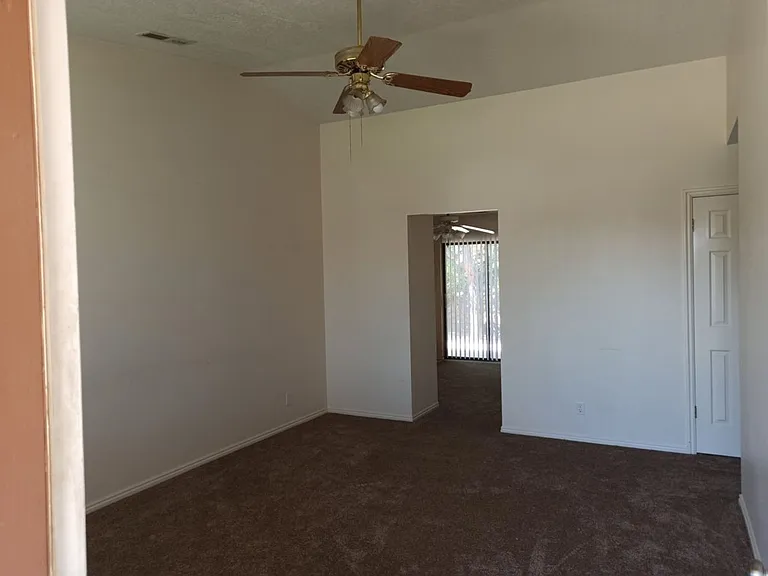1075 N 1400 W #24 — Photo 11