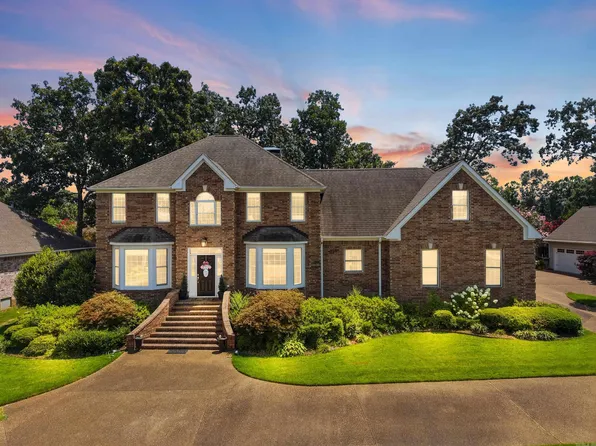 869 Copperfield Cir, Heber Springs, AR 72543
