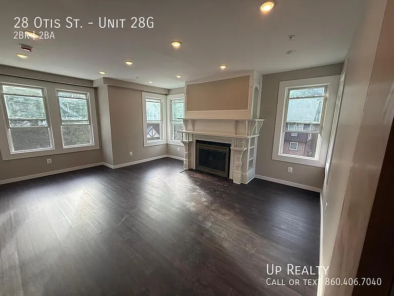 28 Otis St #28G — Photo 11