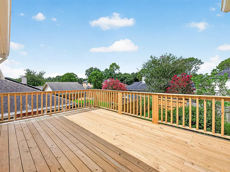 8202 Worthington Dr — Photo 38