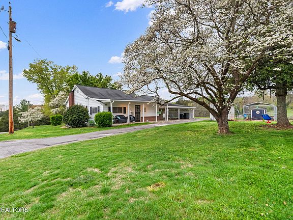 3rd image of 7001 Rocky Ln