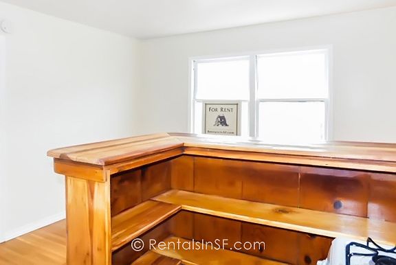 3rd image of 470 Frederick St APT 5