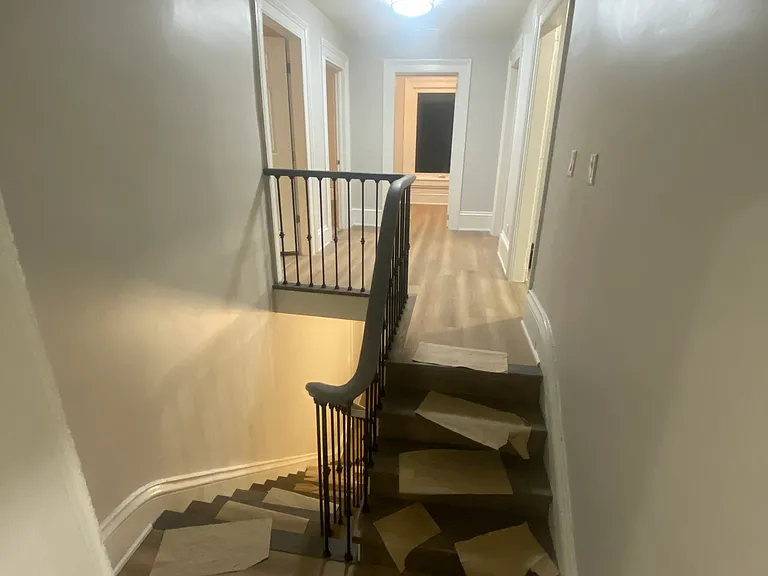 332 Dalhousie St #B — Photo 3
