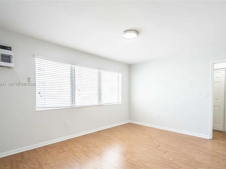 7931 East Dr #204 — Photo 13