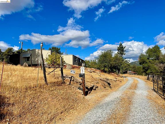 4th image of 19361 Cherokee Rd