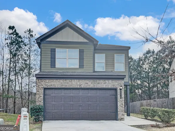 4518 Ravenwood Dr, Union City, GA 30291