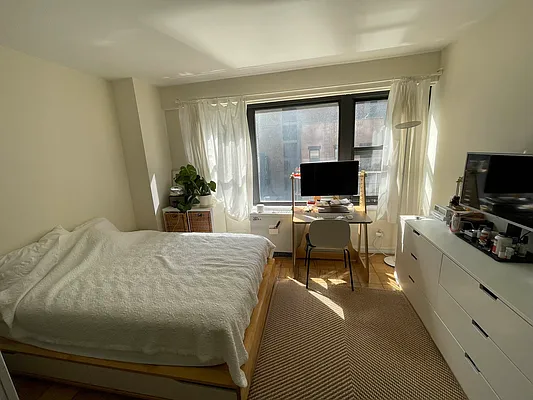 Rented by Olympia House Delaware LP | media 1