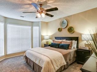 114 Caledon Ct, Greenville, SC 29615