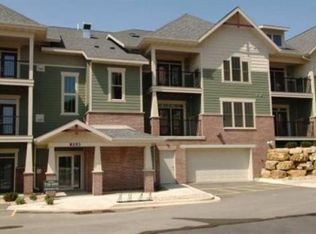 8253 Mayo Dr UNIT 306, Madison, WI 53719