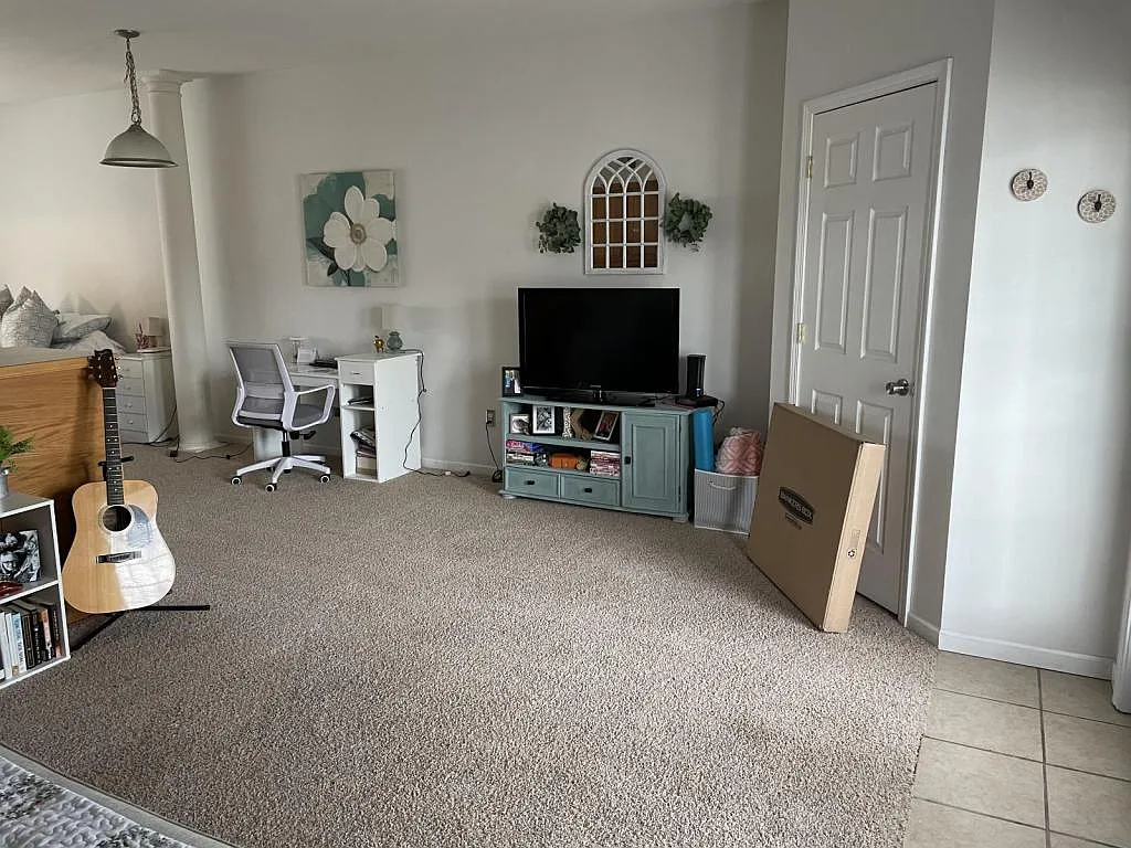 706 Canterbury Dr, Apartment H — Photo 3