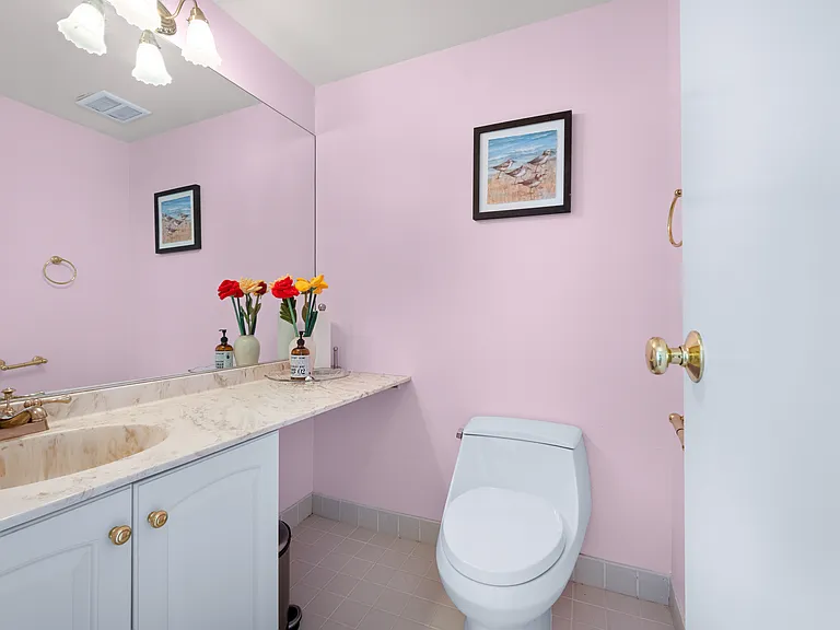 110 Estate Dr — Photo 7